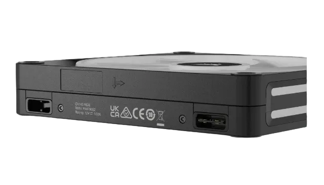 Corsair iCUE LINK QX140 RGB 140mm PWM Fans Starter Kit