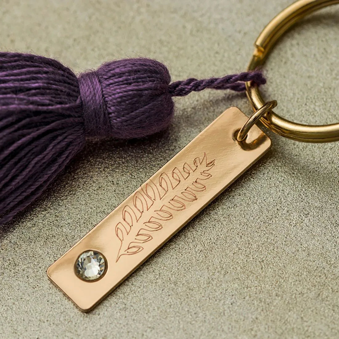 2006978 - Cricut Maker Engraving Tip with QuickSwap Housing